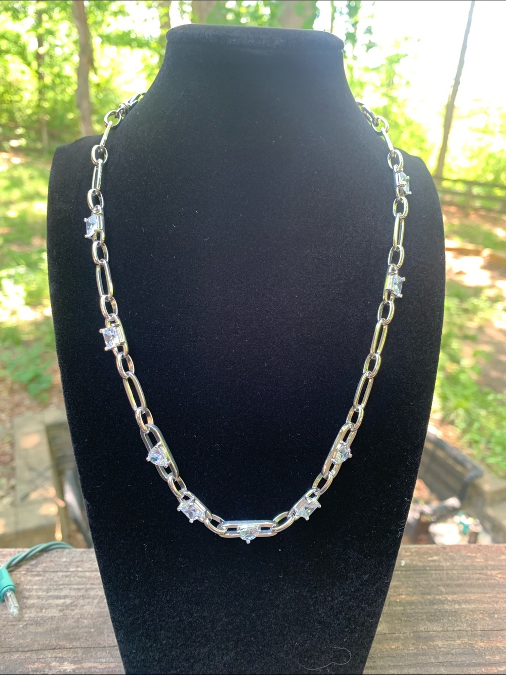NWOT Kendra Scott Blair Silver Chain Necklace with Clear Crystal Stations